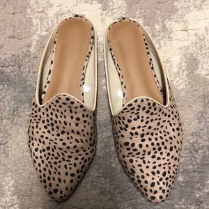 Universal Thread mules